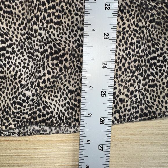 Chaps No Iron Leopard Print Button Down Shirt XL Long Sleeve Animal Print Top - Picture 9 of 9
